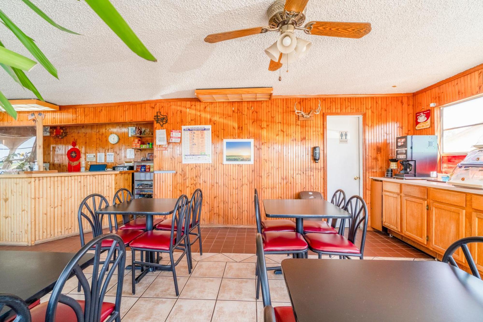 Lone Star Inn By Oyo Vernon Texas Hwy 287 Екстер'єр фото