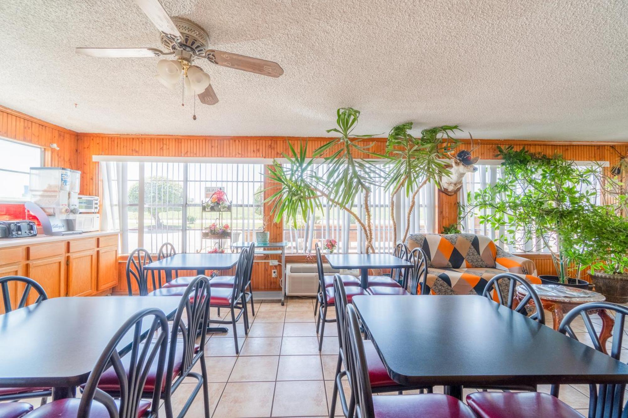 Lone Star Inn By Oyo Vernon Texas Hwy 287 Екстер'єр фото